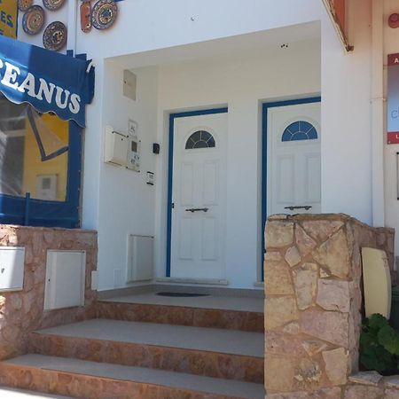 Oceanus Room With Private Kitchen, Bathroom And Terrace 300M From The Beach Sagres Exterior foto