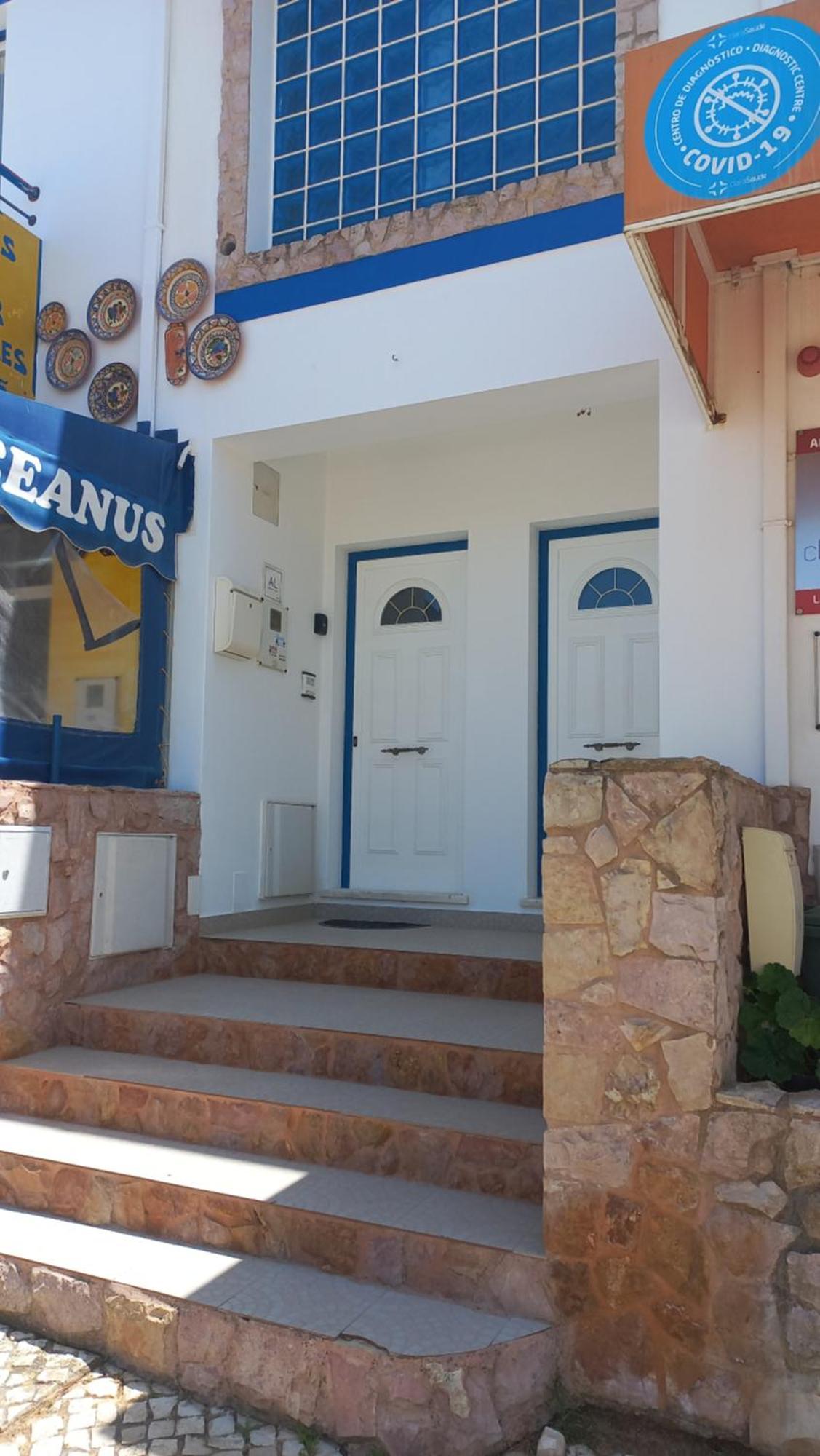 Oceanus Room With Private Kitchen, Bathroom And Terrace 300M From The Beach Sagres Exterior foto