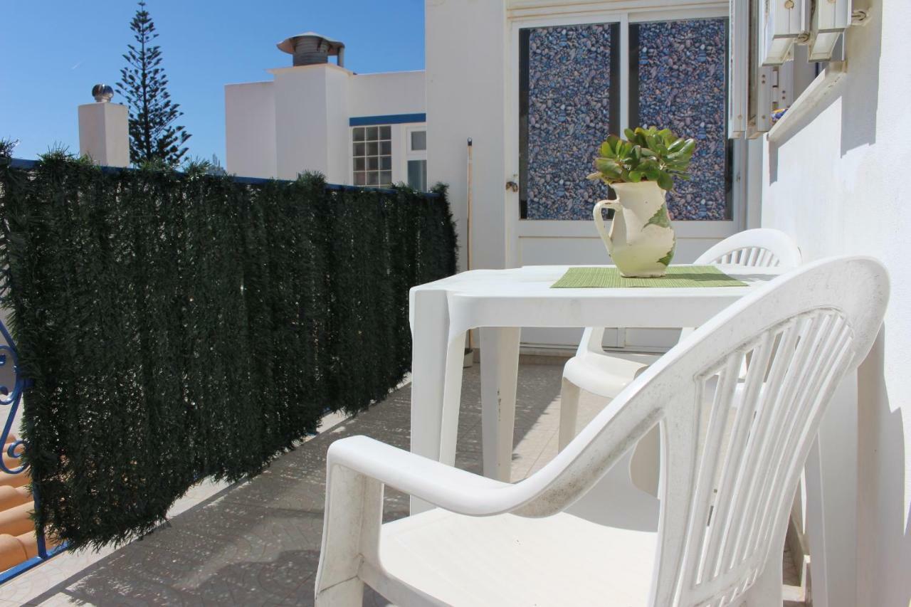 Oceanus Room With Private Kitchen, Bathroom And Terrace 300M From The Beach Sagres Exterior foto
